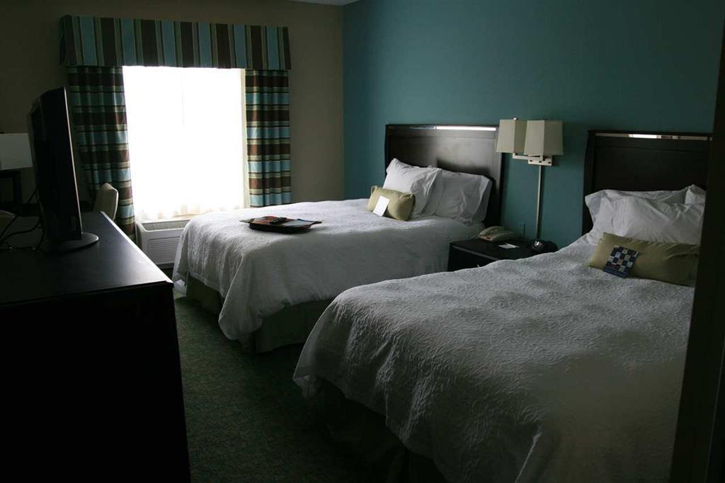 Hampton Inn & Suites Crawfordsville Pokoj fotografie